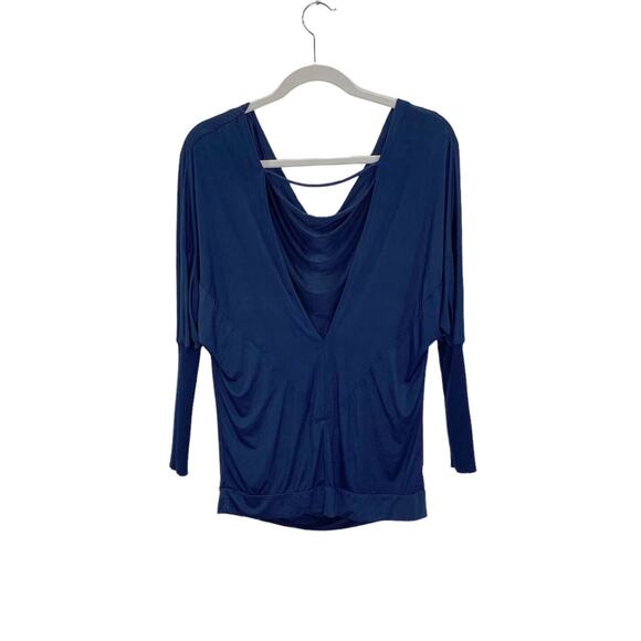 AKIRA Chicago Red Label Womens Sz M Blue Faux Suede Blouse Open Back Dolman Slve - Picture 6 of 11